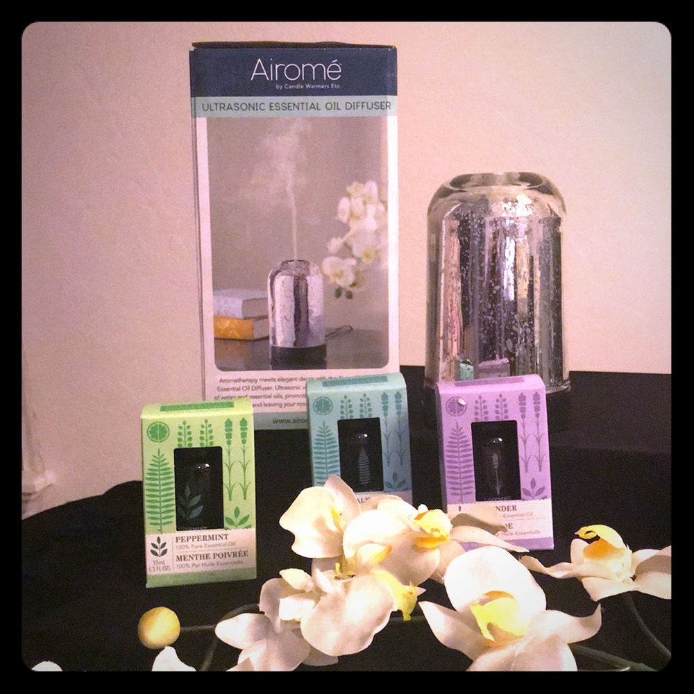Airome oil diffuser 7 LED Color with 3 oils